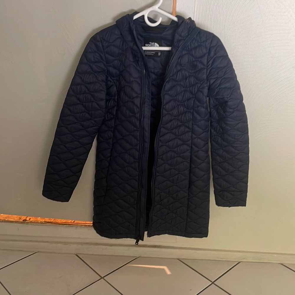 Navy Blue North Face 3/4 length coat